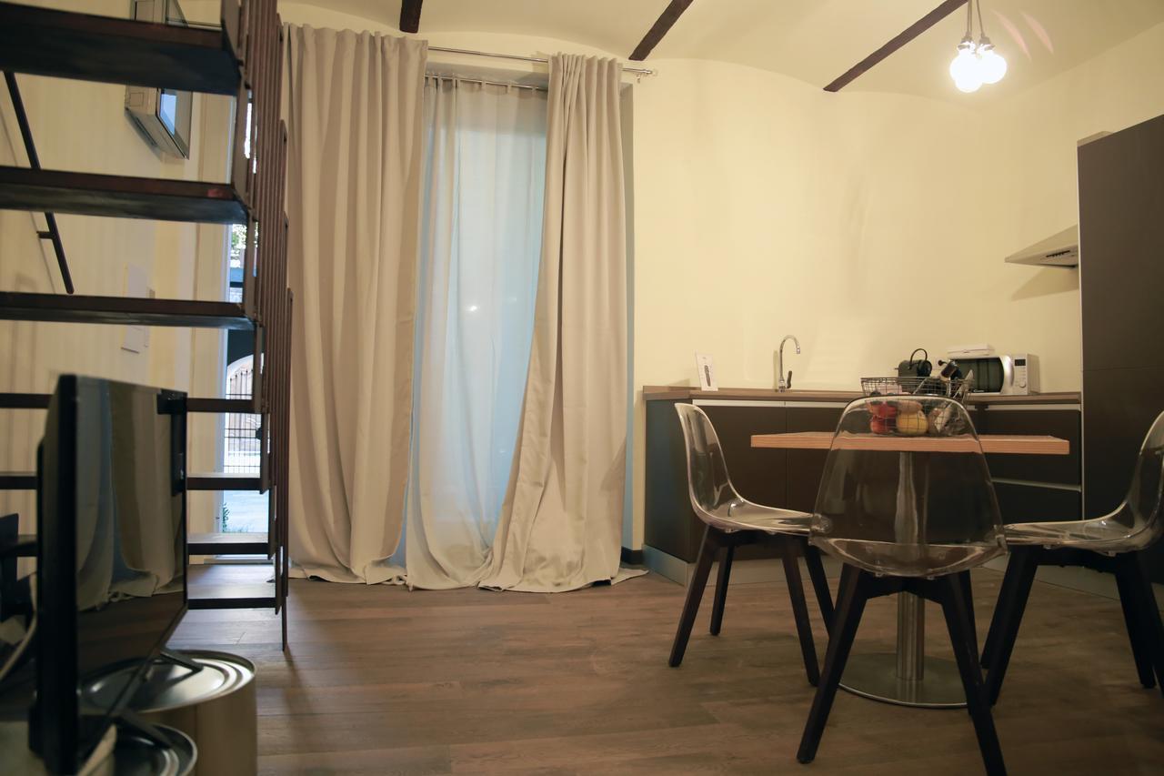 La Canonica - Charming Self-Catering Apartments In ニッツァ・モンフェッラート エクステリア 写真