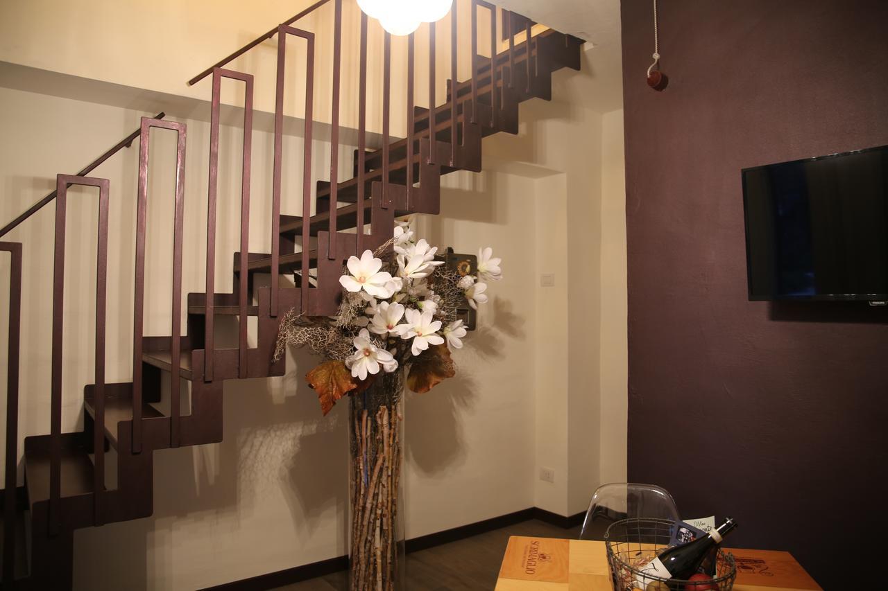 La Canonica - Charming Self-Catering Apartments In ニッツァ・モンフェッラート エクステリア 写真
