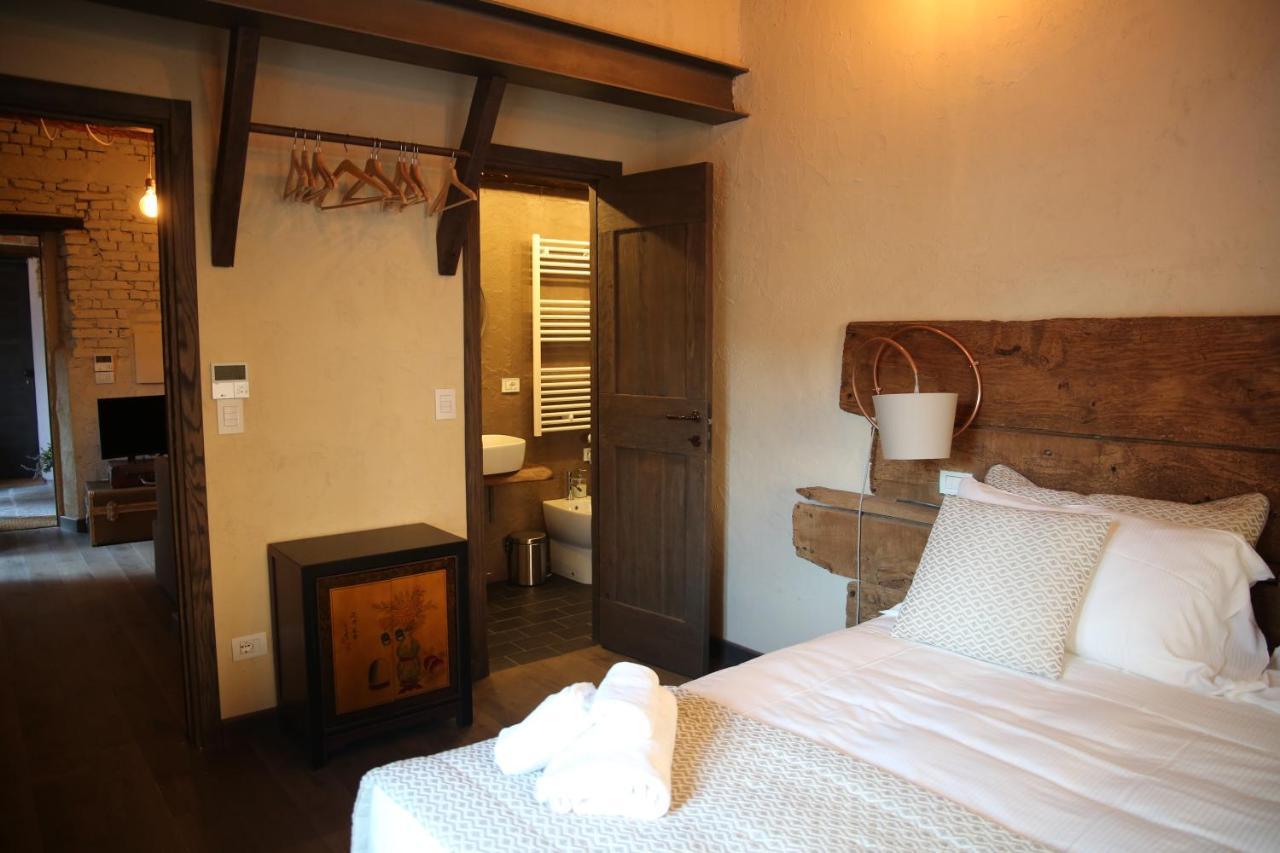 La Canonica - Charming Self-Catering Apartments In ニッツァ・モンフェッラート エクステリア 写真