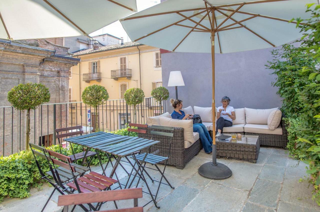 La Canonica - Charming Self-Catering Apartments In ニッツァ・モンフェッラート エクステリア 写真