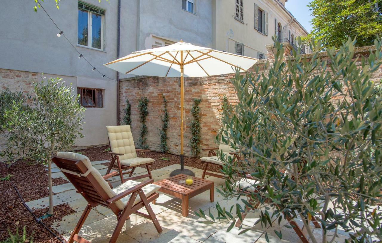 La Canonica - Charming Self-Catering Apartments In ニッツァ・モンフェッラート エクステリア 写真