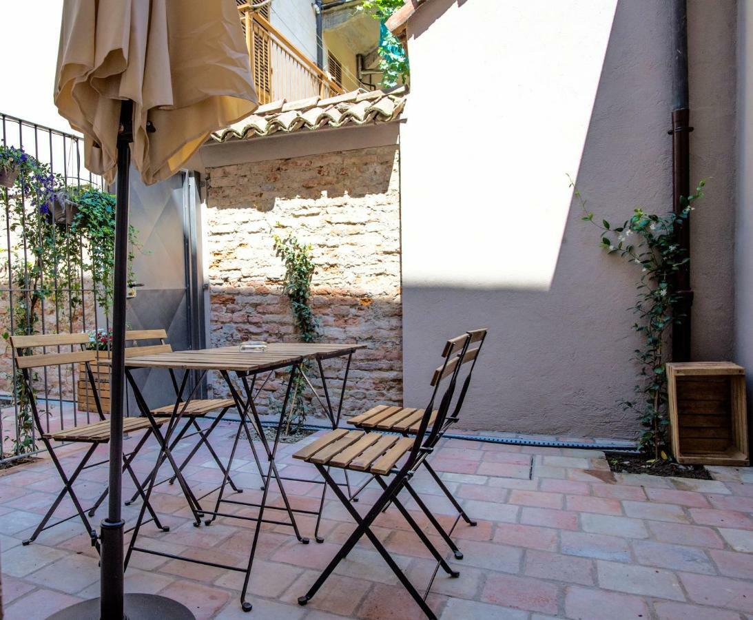 La Canonica - Charming Self-Catering Apartments In ニッツァ・モンフェッラート エクステリア 写真